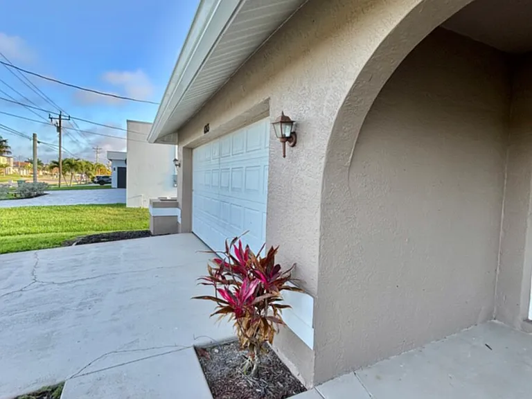 4343 SW Sands Blvd — Photo 79