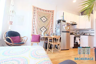 Rented by SBJ Brokerage, LLC