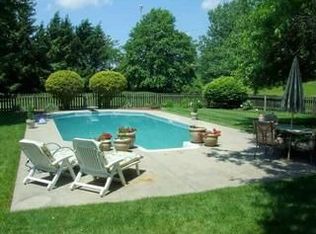 5734 Old Trail Ct, Columbus, OH 43213