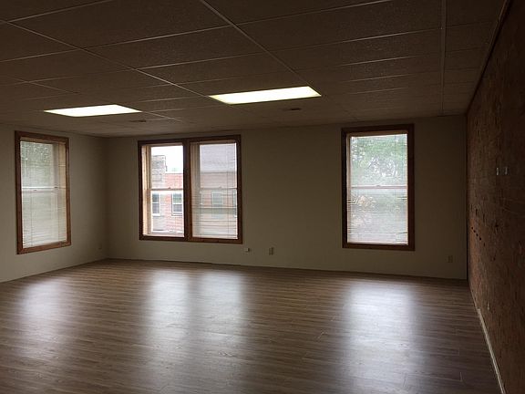3rd image of 405 Douglas Ave Unit A