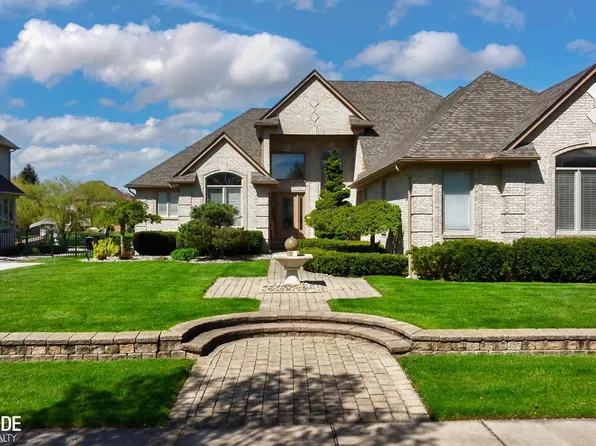 47843 Milonas Dr, Shelby Township, MI 48315