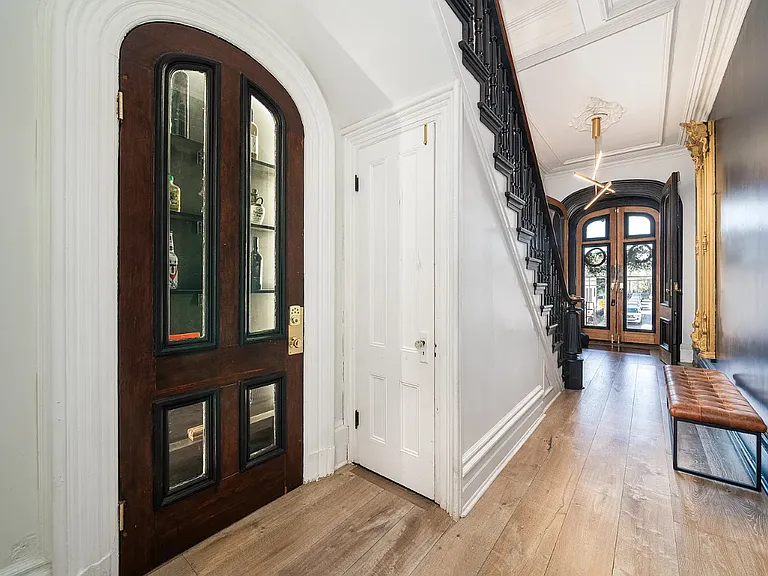 60 Linden Ave #1 — Photo 6