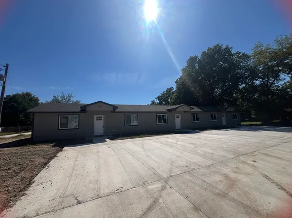 444 E Wood St, Clearwater, KS 67026
