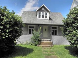 203 S Ash St, Stanwood, IA 52337