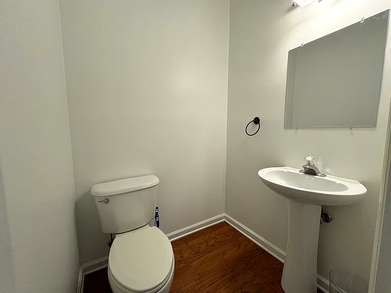 2476 Fulford Ct — Photo 20
