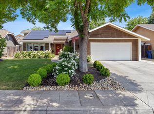 1447 Morris Ave, Clovis, CA 93611