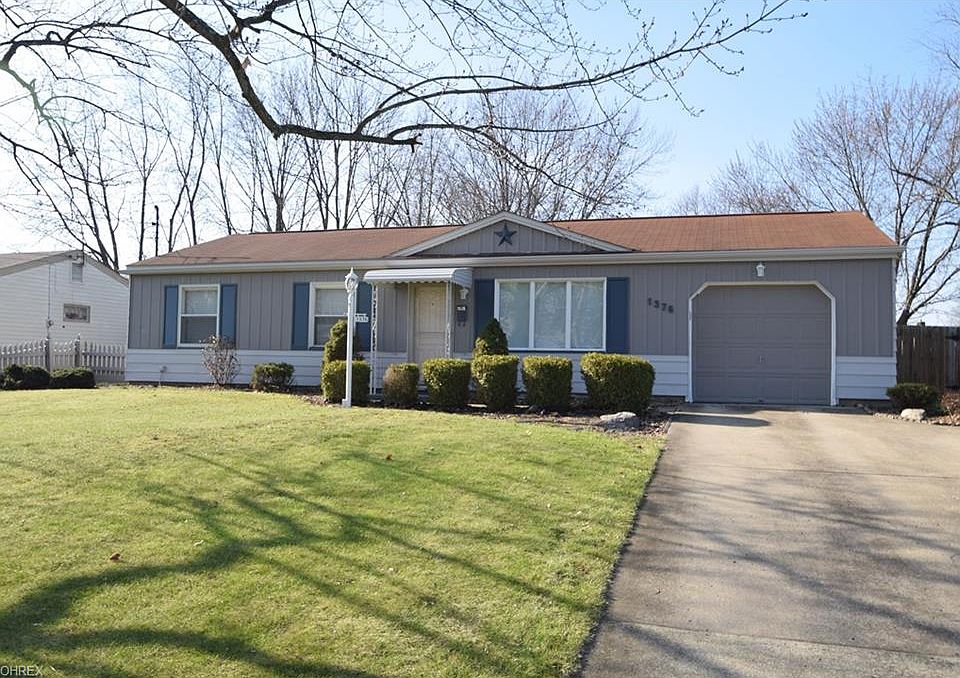 1st image of 1376 Bexley Dr
