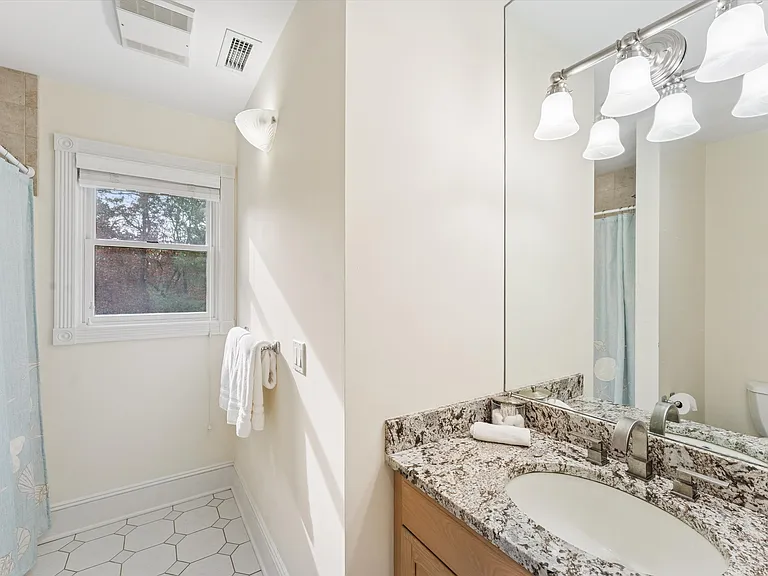 3 Cherry Blossom Ln — Photo 23