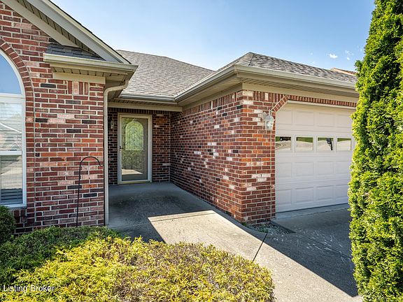 3rd image of 3035 Barrington Ct