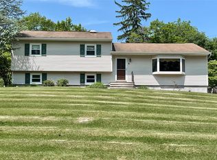 9 Hickory St, Highland Mills, NY 10930
