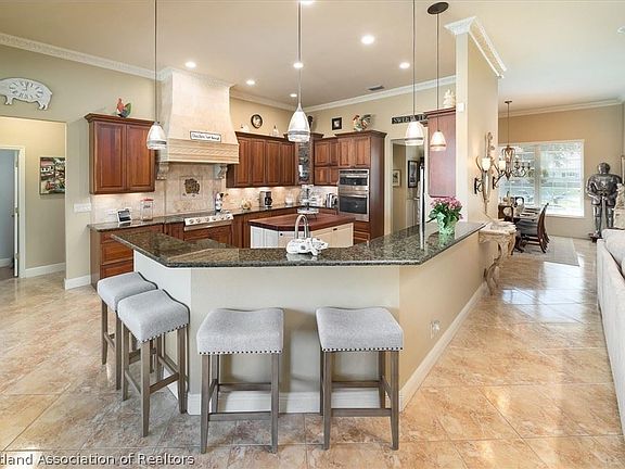 3rd image of 3870 Enchanted Oaks Ln