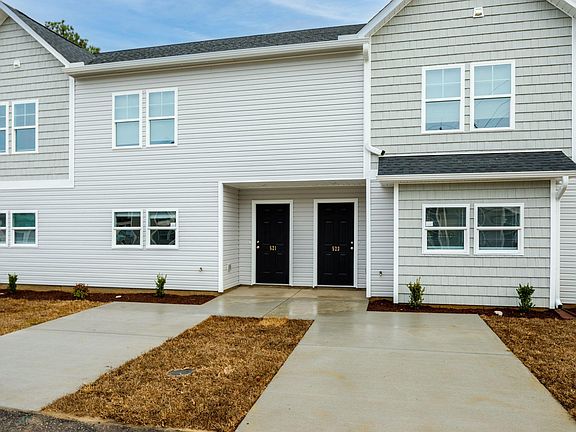 3rd image of 529 Tussey Dr #529