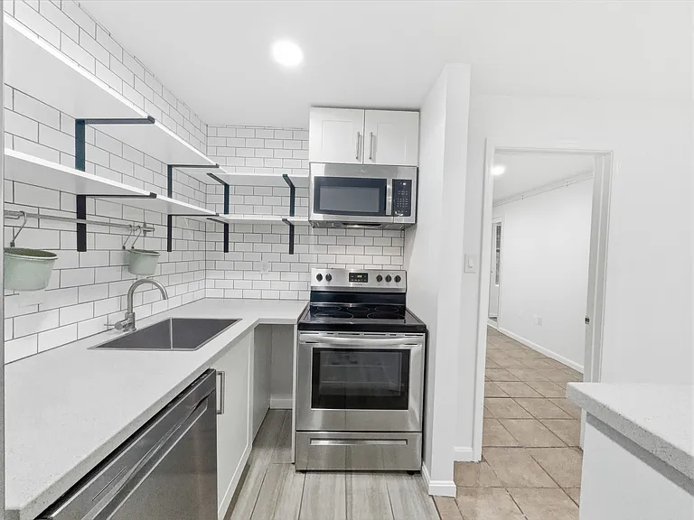 1813 8th St NW #LL — Photo 25