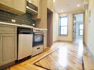 1402 Park Pl #1R, Brooklyn, NY 11213