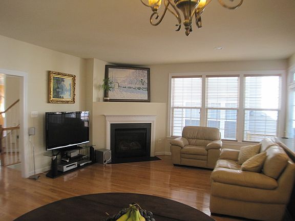 4th image of 11513 Cavalier Landing Ct