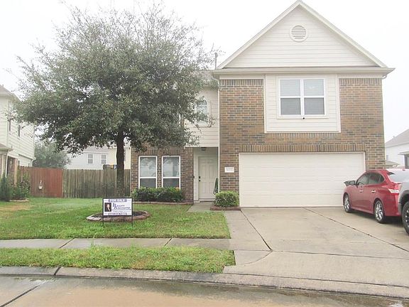 2nd image of 8007 Rosemary Dr