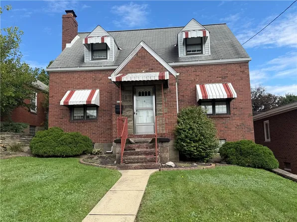 1610 Alcoa Dr, New Kensington, PA 15068