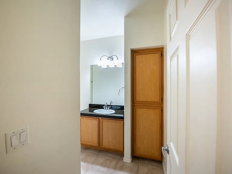 1050 E Cactus Ave #1082 — Photo 6
