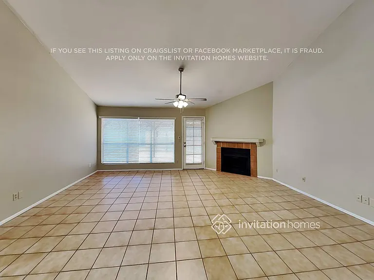 7748 W Cherry Hills Dr — Photo 3