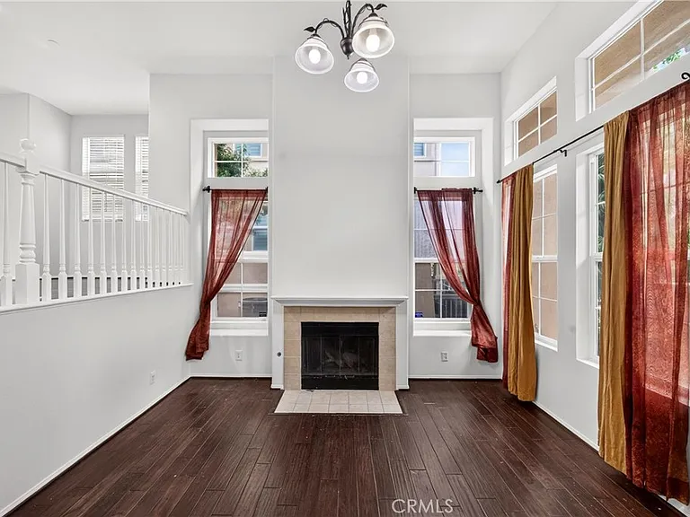 2068 Owens Dr — Photo 6