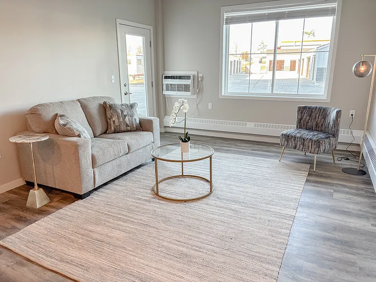 Creekside Apartment Homes — Photo 9