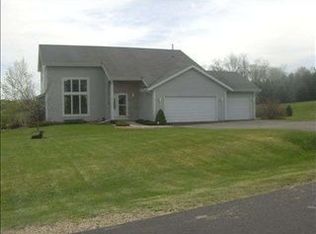 8538 Stonebrook Cir, Middleton, WI 53562