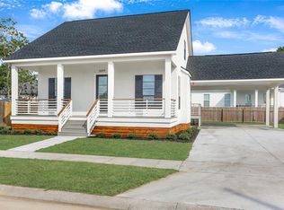 3609 Volpe Dr, Chalmette, LA 70043