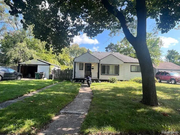 20760 Ridgedale St, Oak Park, MI 48237