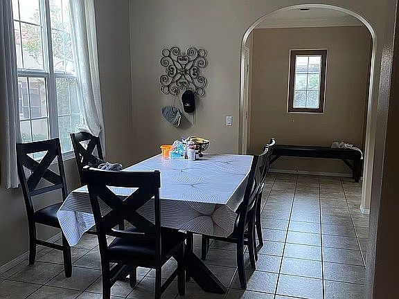 5th image of 13132 Silver Birch Dr