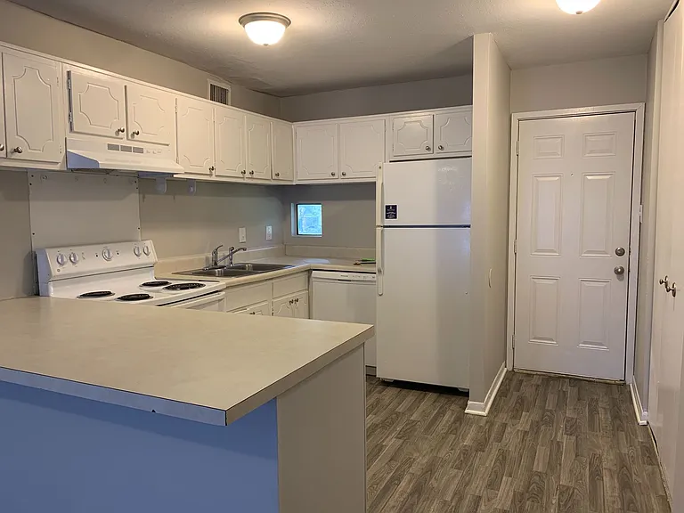 The Hammond Apartments — Photo 79