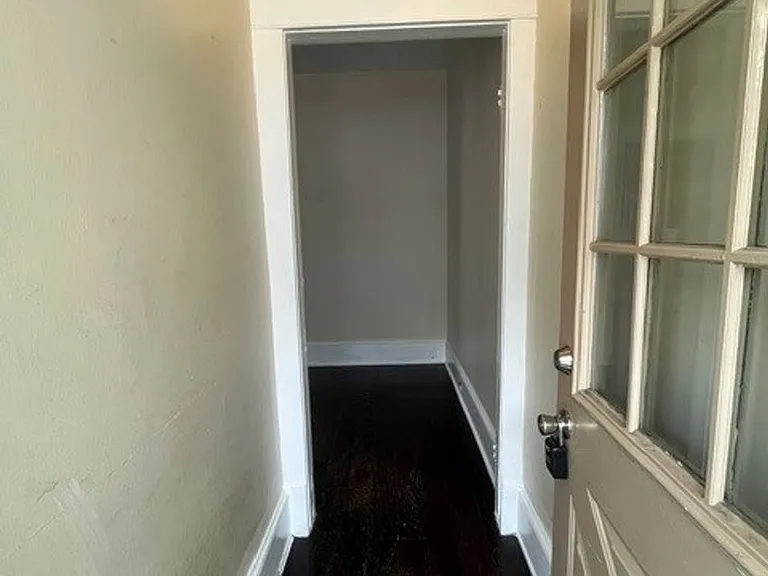 309 Arlington St — Photo 2