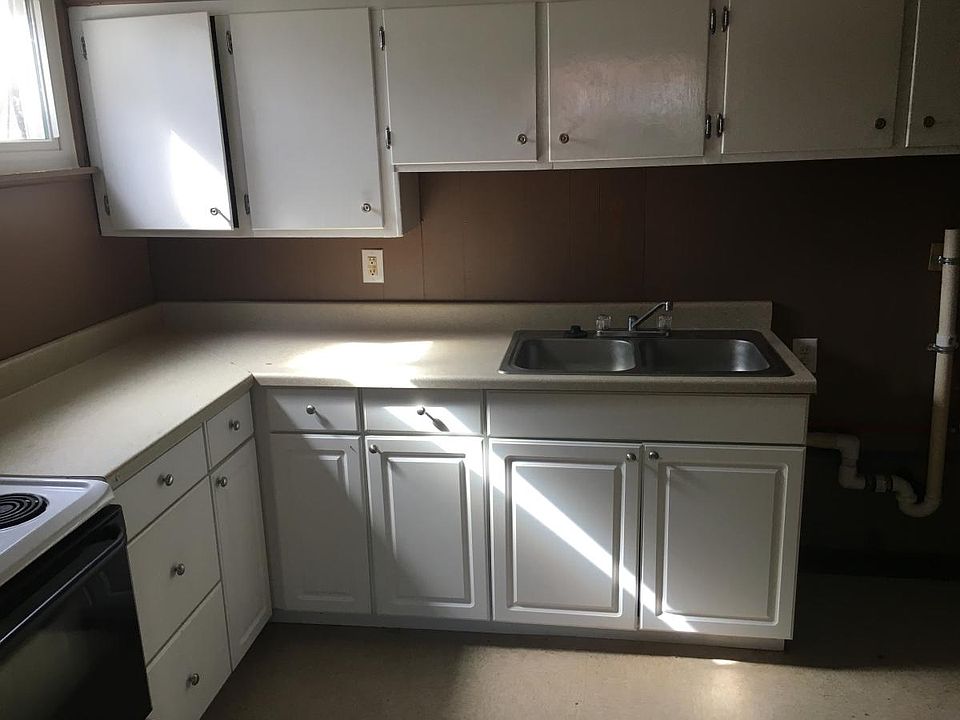2nd image of 328 Pratt Ave