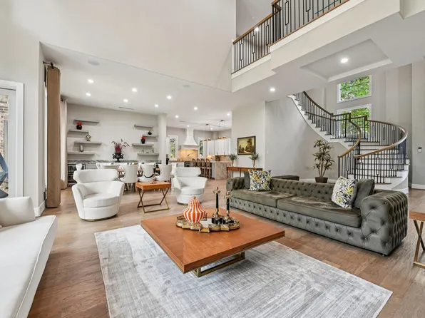 13927 Perthshire Rd, Houston, TX 77079