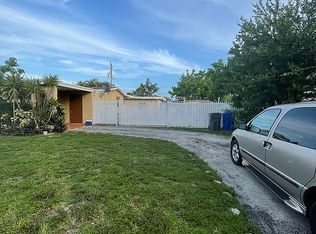 7870 Hope St, Hollywood, FL 33024