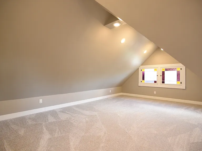 817 Considine Ave — Photo 39