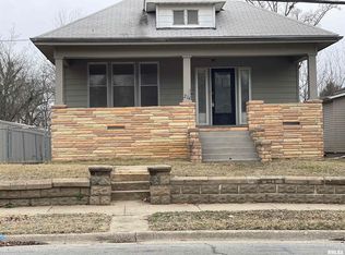 214 S 20th St, Murphysboro, IL 62966