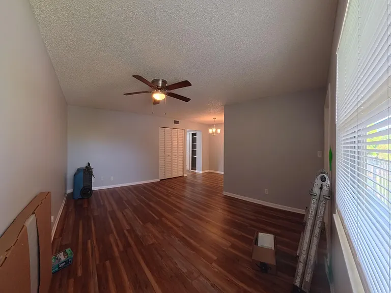 2301 SE 4th St #12 — Photo 9