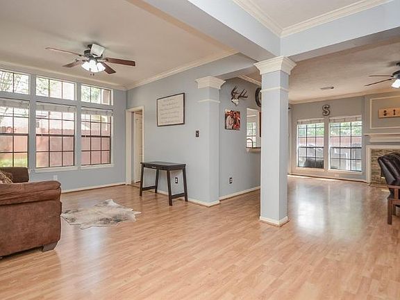 5th image of 4806 Echo Falls Dr