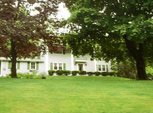 597 Giordano Dr, Yorktown Heights, NY 10598