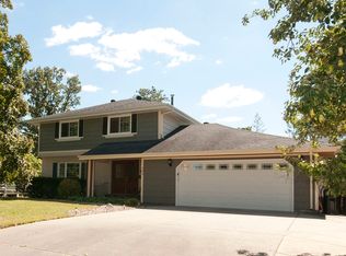 509 104th St E, Bloomington, MN 55420