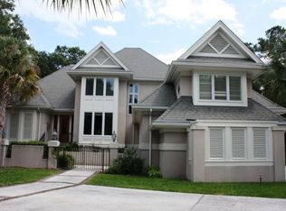 7 Leamington Pl, Hilton Head Island, SC 29928