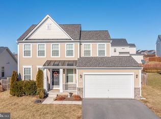 734 Bentley Dr, Inwood, WV 25428