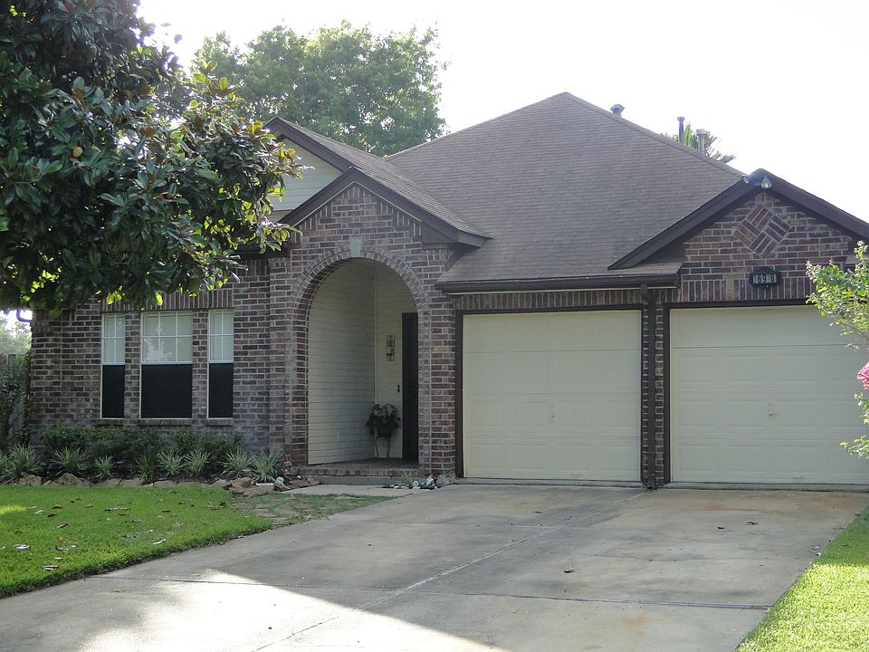 1st image of 16918 Blue Mist Cir