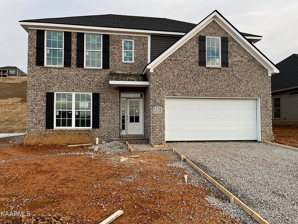 1st image of 1742 Silver Chapel Dr