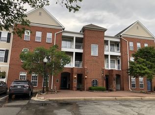 1901 N Lincoln Ave APT 105, Urbana, IL 61801