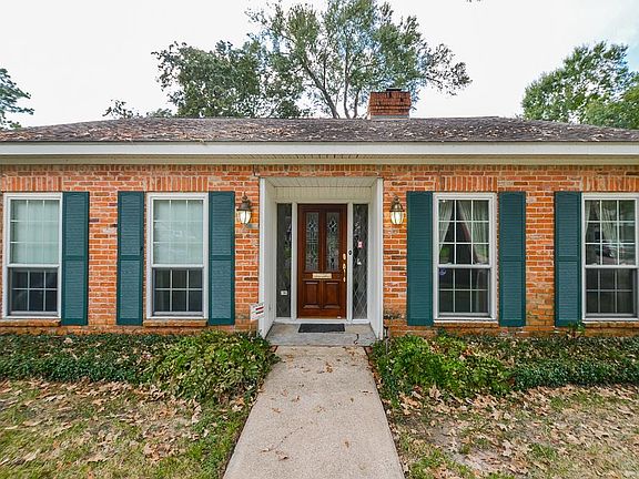4th image of 10227 Candlewood Dr