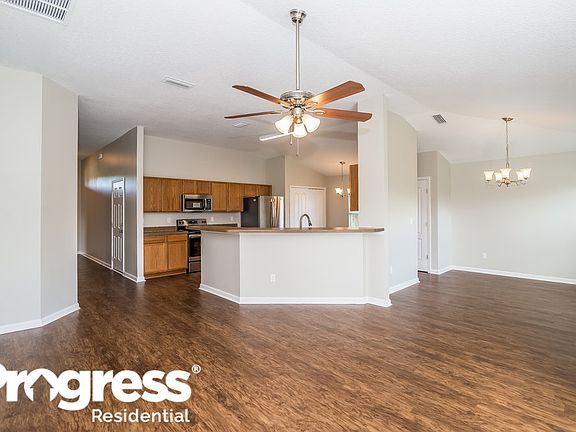 4th image of 1115 Pine Island Ct