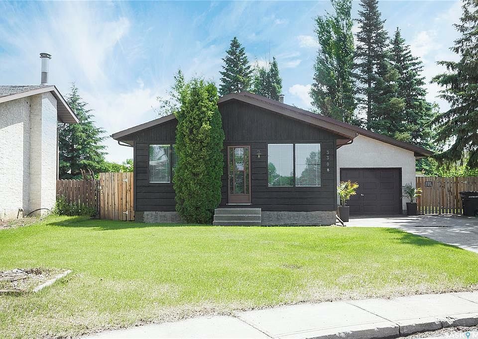 1st image of 3308 Grey Owl Cres