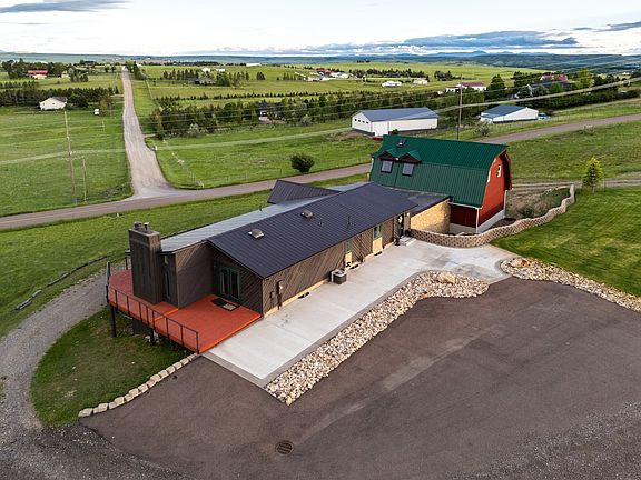5th image of 38 Cheyenne Dr