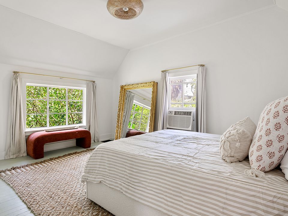 1st image of 122 Rutledge Ave #B
